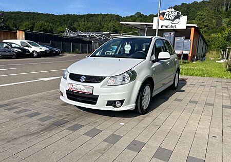 Suzuki SX4 Streetline Club**GEPFLEGT*