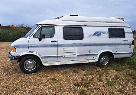 Dodge RAM Van Camper Explorer Xtra Van