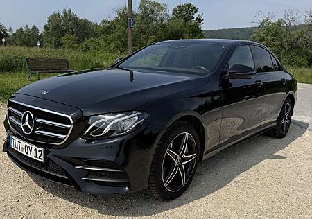Mercedes-Benz E 300 9G-TRONIC AMG Line