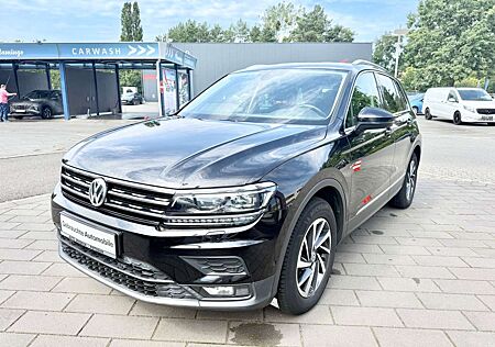 VW Tiguan Volkswagen Sound,4Motion,Navi,LED,Hängerkupplung