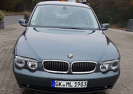 BMW 735i 735