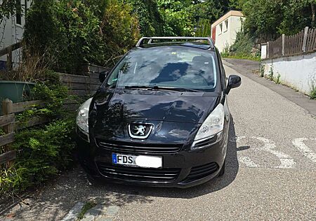 Peugeot 5008 HDI FAP 115Allure