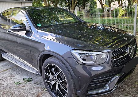 Mercedes-Benz GLC 300 4Matic 9G-TRONIC AMG Line