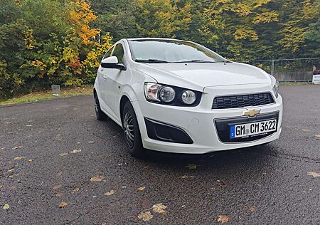 Chevrolet Aveo 1.4 LT+