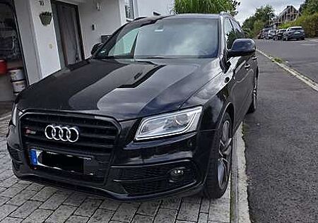 Audi SQ5 3.0 TDI quattro tiptro. competition Black Edition