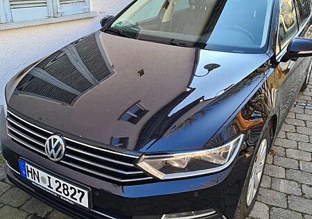 VW Passat Variant Volkswagen 2.0 TDI SCR DSG BlueMotion Trendline