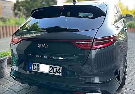 Kia Pro_ceed ProCeed / pro_cee'd 1.6 T-GDI DCT7 OPF GT