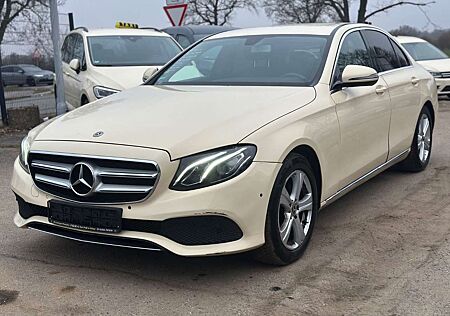 Mercedes-Benz E 200 d AVANTGARDE Aut*Kam*LED*Comand*Navi*§25a