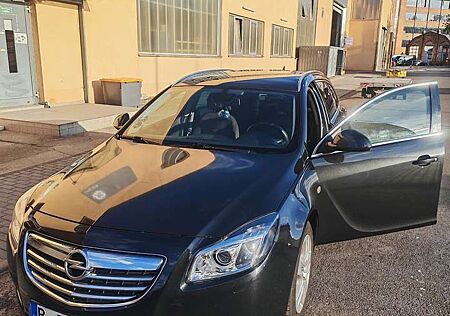 Opel Insignia 2.0 CDTI Sports Tourer Automatik