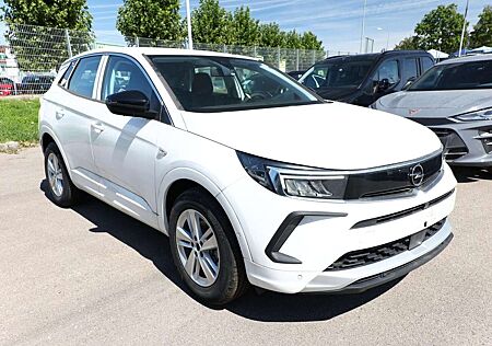 Opel Grandland 1.5 D130 AT8 PDC vo/hi LM17 Klimaaut 96 kW (131...