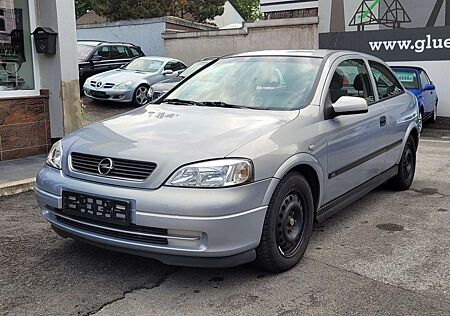 Opel Astra 1.8 Edition 2000*Rentnerfzg.*Leder*Klima*Aluf.*SH