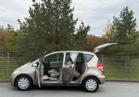 Mercedes-Benz A 150 gebraucht kaufen Mercedes-Benz A 150 Automatik Classic TÜV & AU Neu