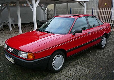 Audi 80 Oldtimer,H-Kennzeichen,1.Hand,Guter zustand,usw.!