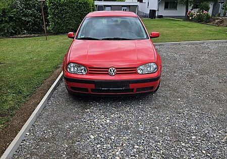 VW Golf Volkswagen 4