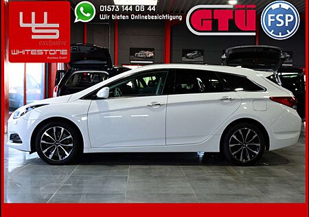 Hyundai i40 2.0 GDI Aut / Panorama / AHK / Xenon / Navi