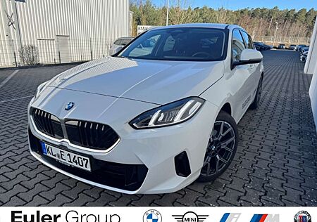 BMW 120 Limousine Navi Digitales Cockpit LED Apple CarPlay