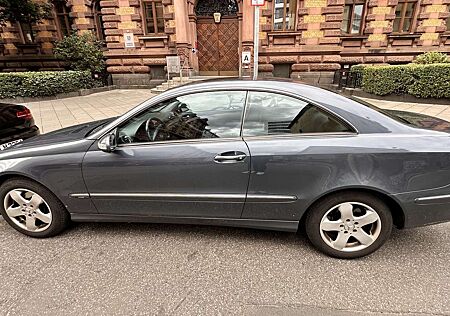 Mercedes-Benz CLK 240 Coupe Avantgarde