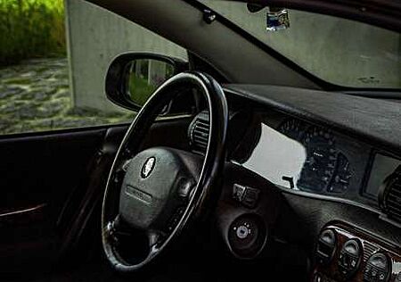 Opel Omega 2.0 16V CD