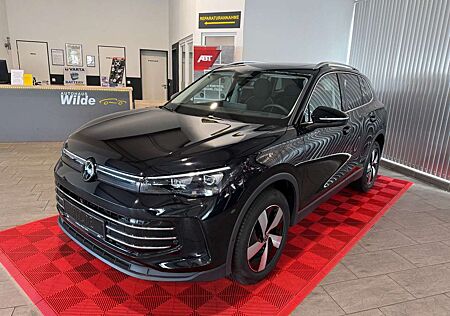 VW Tiguan Volkswagen 2.0 TDI 4Motion Elegance Pano ACC AHK