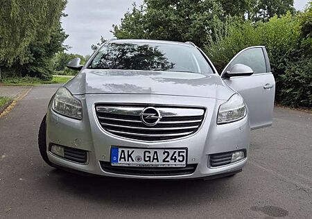 Opel Insignia 2.0 CDTI Sports Tourer Design Edition
