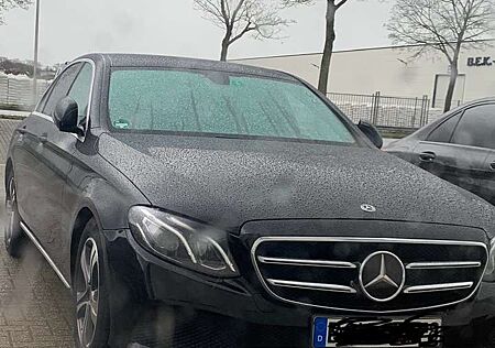 Mercedes-Benz E 220 d 9G-TRONIC Avantgarde
