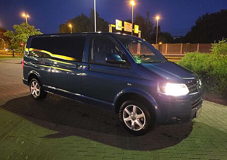 VW T5 Caravelle Volkswagen Caravelle Lang BMTComfortline