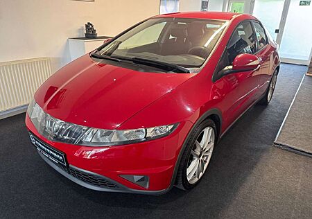 Honda Civic 1.8 i-SHIFT Executive