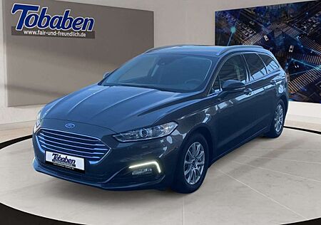 Ford Mondeo Titanium + Kamera