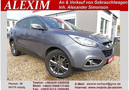 Hyundai ix35 AWD/1.Hand/Xenon/Keyless/4xSHZ/AHK/LenkHZ