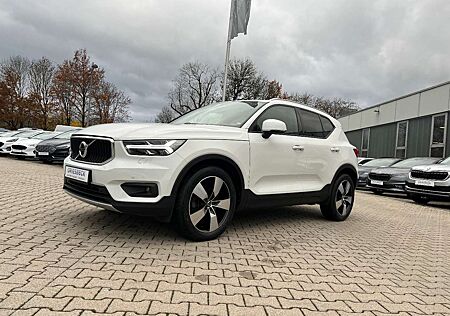 Volvo XC 40 XC40 D3 Momentum Pro *LED Navi ACC Pano-SD DAB*