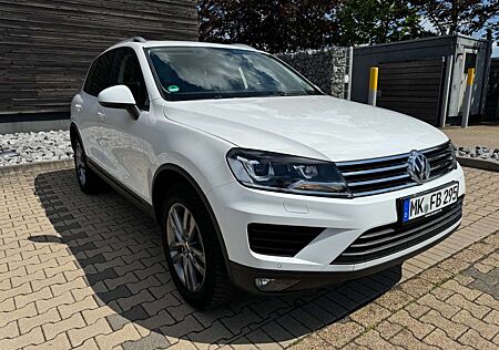 VW Touareg Volkswagen 3.0 V6 TDI SCR 150kW Tiptronic BMT