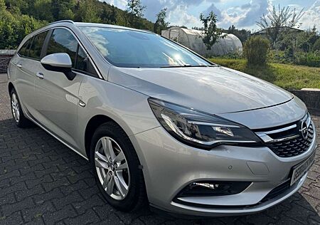 Opel Astra K Sports Tourer-1,4-Automatik-nur 66000 km