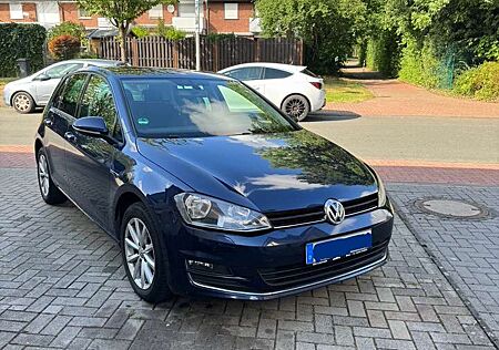 VW Golf Volkswagen Lounge BMT