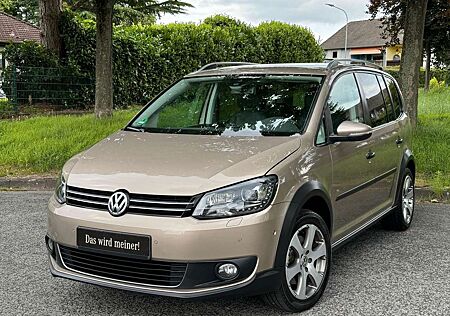 VW Touran Volkswagen CrossTouran 1,4 TSI DSG Bi-Xenon Cross
