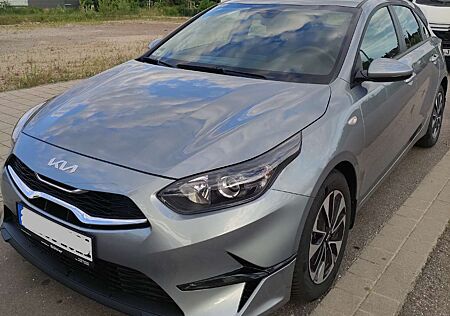 Kia Cee'd Ceed / Ceed 1.0 T-GDI 100 OPF Vision