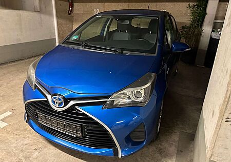 Toyota Yaris Comfort Hybrid