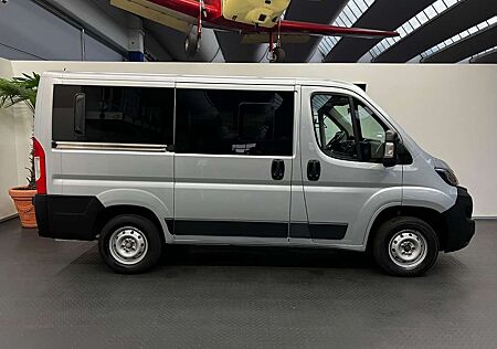 Fiat Ducato L1H1 9 SITZER *NAVI*CAM*SHZ*TEMPOMAT*TOP*