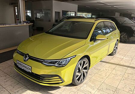 VW Golf Volkswagen VIII Variant Life*AHK*PDC V.u.H.*SMART LINK