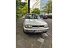 VW Golf Volkswagen 1.8 Automatik