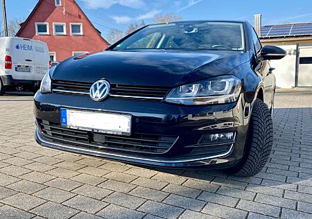 VW Golf Volkswagen 7, Standhz. 8 fach Bereift.