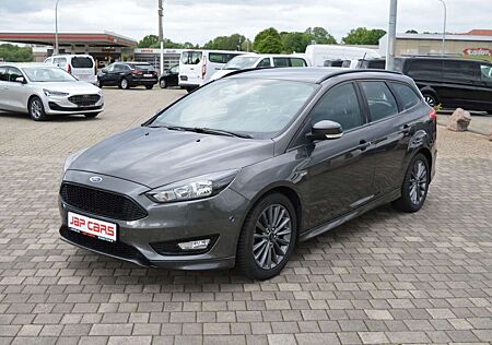 Ford Focus Turnier 1.5 ST-Line aus 1.Hand