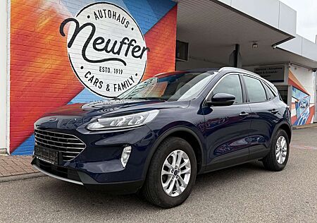 Ford Kuga Titanium/4x4/Automatik/AHK schwenkbar