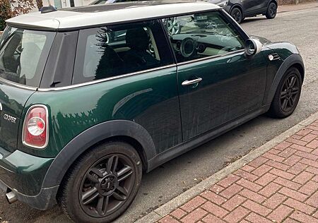 Mini Cooper Aut.