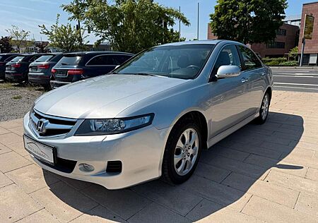 Honda Accord Lim. 2.0 Executive NAVI/8fachALU/1.Hand