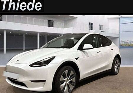 Tesla Model Y LONGRANGE DUAL-MOTOR NAVI/KAMERA/PANO.