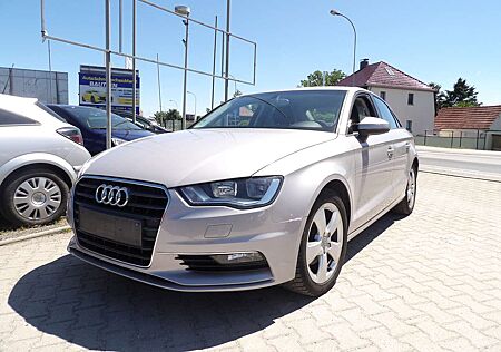Audi A3 Attraction Limusine Klima
