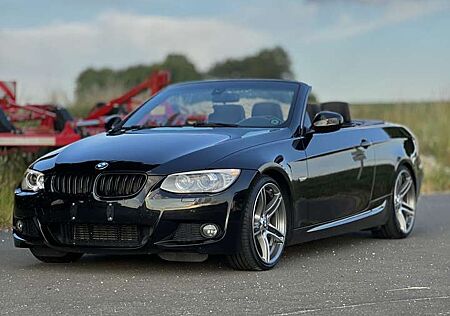 BMW 330d 330 E93 M-Packet,FACELIFT,H&K,LOGIC7,KESSY,MEMORY