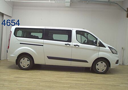 Ford Transit Custom 2.0 TDCi Trend 9-Sitze Navi PDC