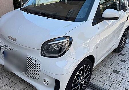 Smart ForTwo cabrio EQ prime Lederaust.,Garage,Kamera Vollaust.