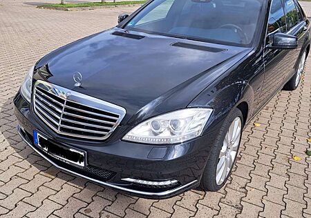 Mercedes-Benz S 350 BlueTEC L DPF 7G-TRONIC 4 matic